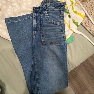 American Eagle Outfitters Women's Denim high rise flare stretchy Jeans